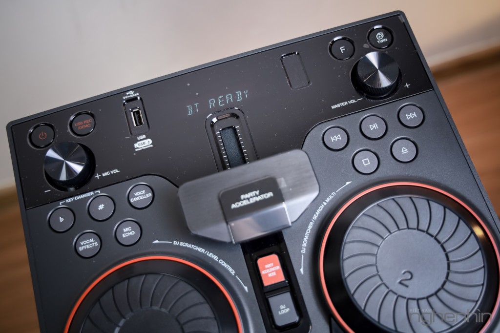 Trải nghiệm loa LG XBoom OL55D: nghe nhạc công suất lớn, hát karaoke, chà đĩa DJ với giá 7 triệu ảnh 13
