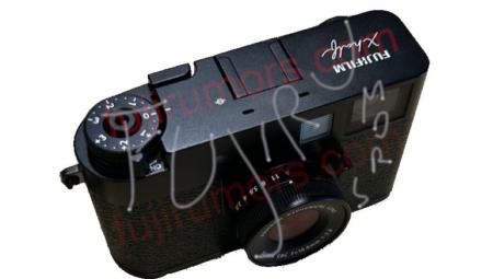 Máy ảnh compact kỹ thuật số half frame lộ hình thực tế đầy đủ, xác nhận tên gọi và cấu hình lens
