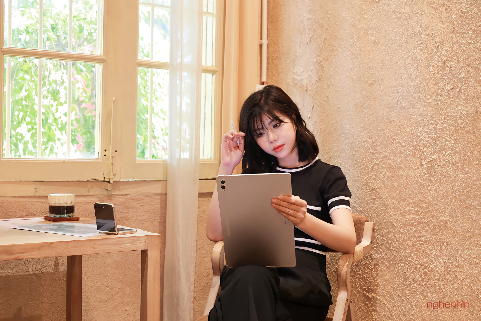 nghe_nhin_samsung_galaxy_tab_s9_ultra-04.jpg (1.96 MB)