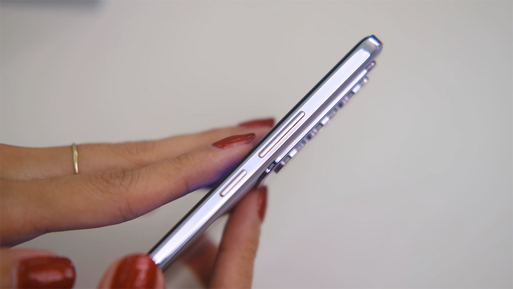 oppo_reno_12-pro_unboxing_017.jpg (161 KB)