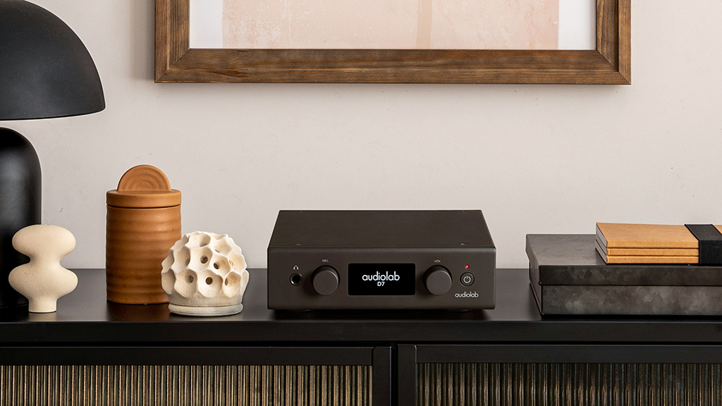 audiolab_d7_and_audiolab_d9_002.jpg (405 KB)